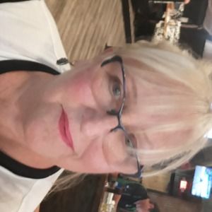 Meet your Posher, Beth